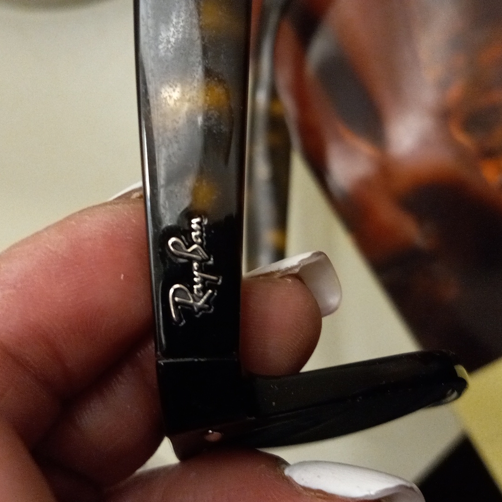 Rayban sunglass